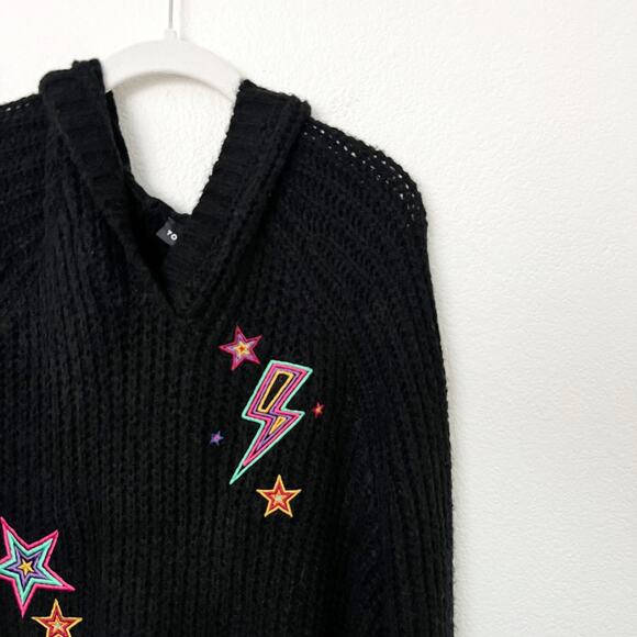 [Torrid] Black Embroidered Star Thunderbolt Raglan Knit Hoodie Sweater NWT Sz 1X - Picture 9 of 11